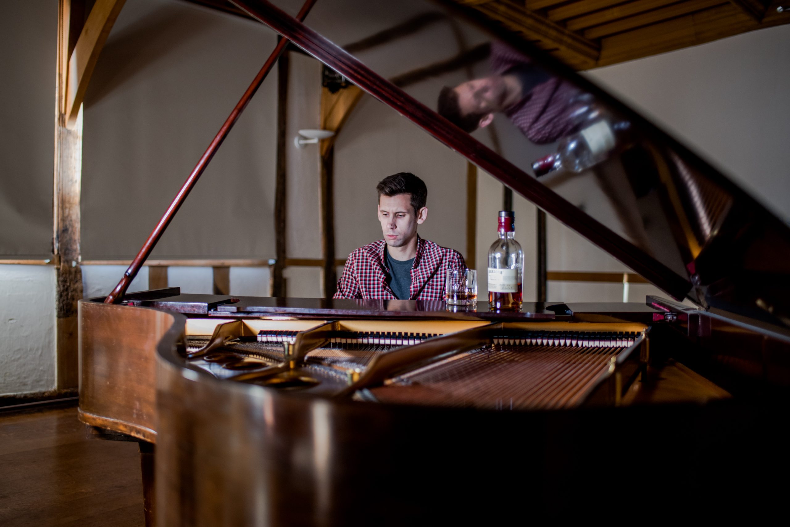 Music Video: Kit Marsden – When The Autumn Comes